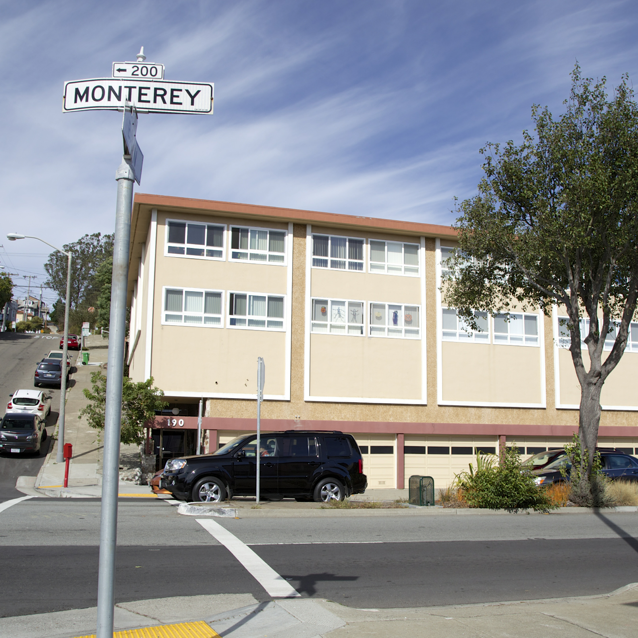 190 Monterey