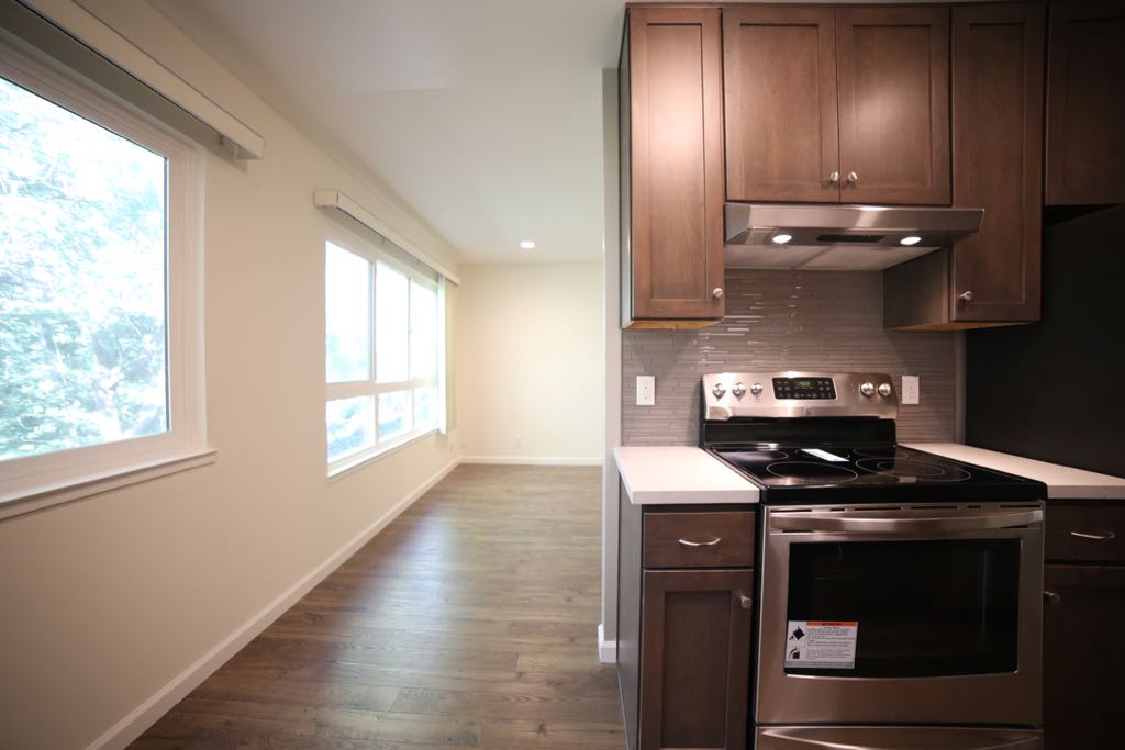 Kitchen - 190 Monterey Boulevard in Glen Park, San Francisco